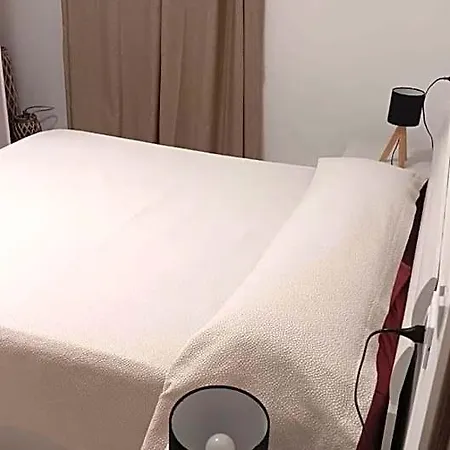 Hotel A Ca; Gialla Villanova d'Albenga